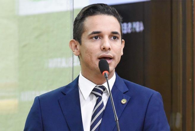Solidariedade e Pros oficializam fusão, nesta segunda-feira