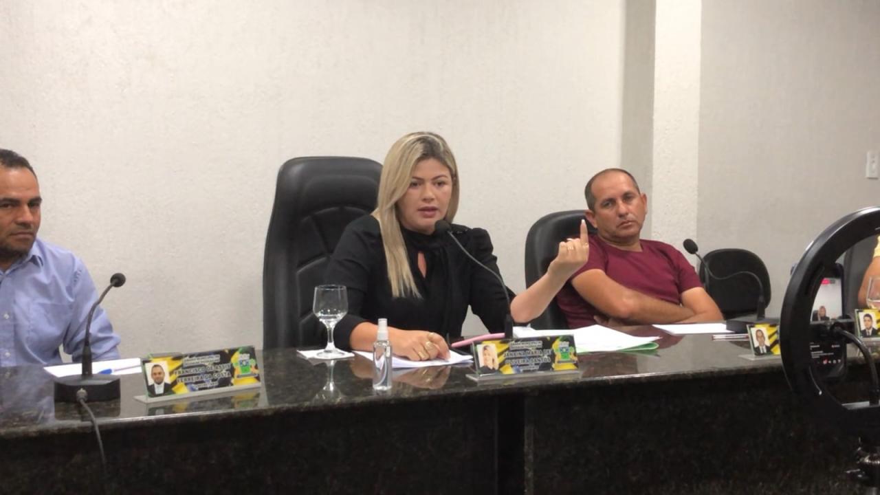 APÓS DENÚNCIAS, VEREADORES DE LAGOA DE PEDRAS COBRAM INFORMAÇÕES SOBRE CRITÉRIOS E DISTRIBUIÇÃO DE LEITE NO MUNICÍPIO