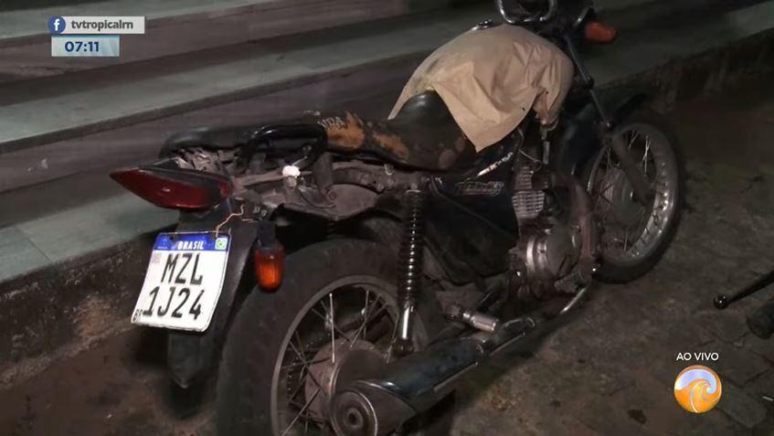 Bandido morre e outro é preso após assaltos durante procissão da padroeira de Natal