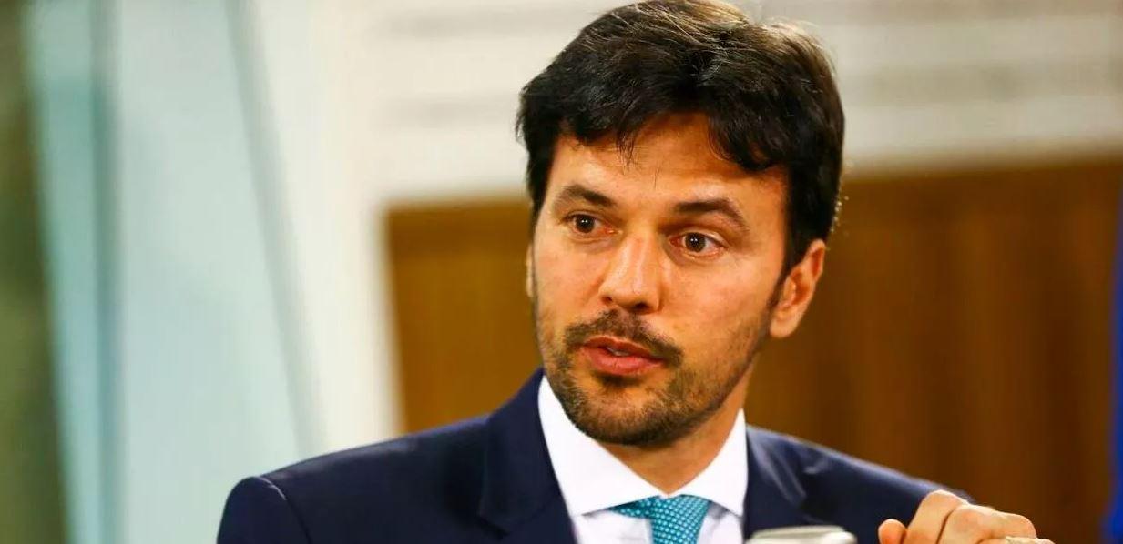Fábio Faria condena bloqueios de estradas, culpa Jefferson pela derrota e diz que 