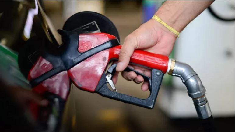Gasolina sobe pela 3.ª semana seguida nos postos