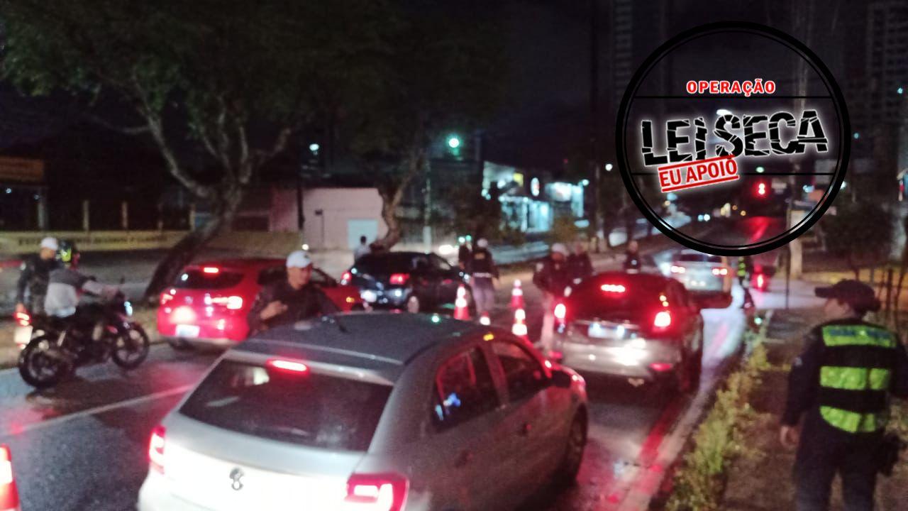 LEI SECA/ CPRE AUTUA MAIS VINTE E QUATRO CONDUTORES POR DIRIGIR SOB EFEITO DE ÁLCOOL DURANTE OPERAÇÃO EM NATAL
