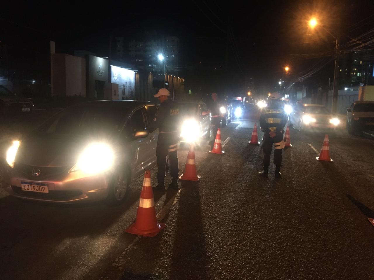 LEI SECA/CPRE REALIZA MAIS TRÊS PRISÕES DE CONDUTORES ALCOOLIZADOS E APREENDE ENTORPECENTE DURANTE FISCALIZAÇÃO EM NATAL