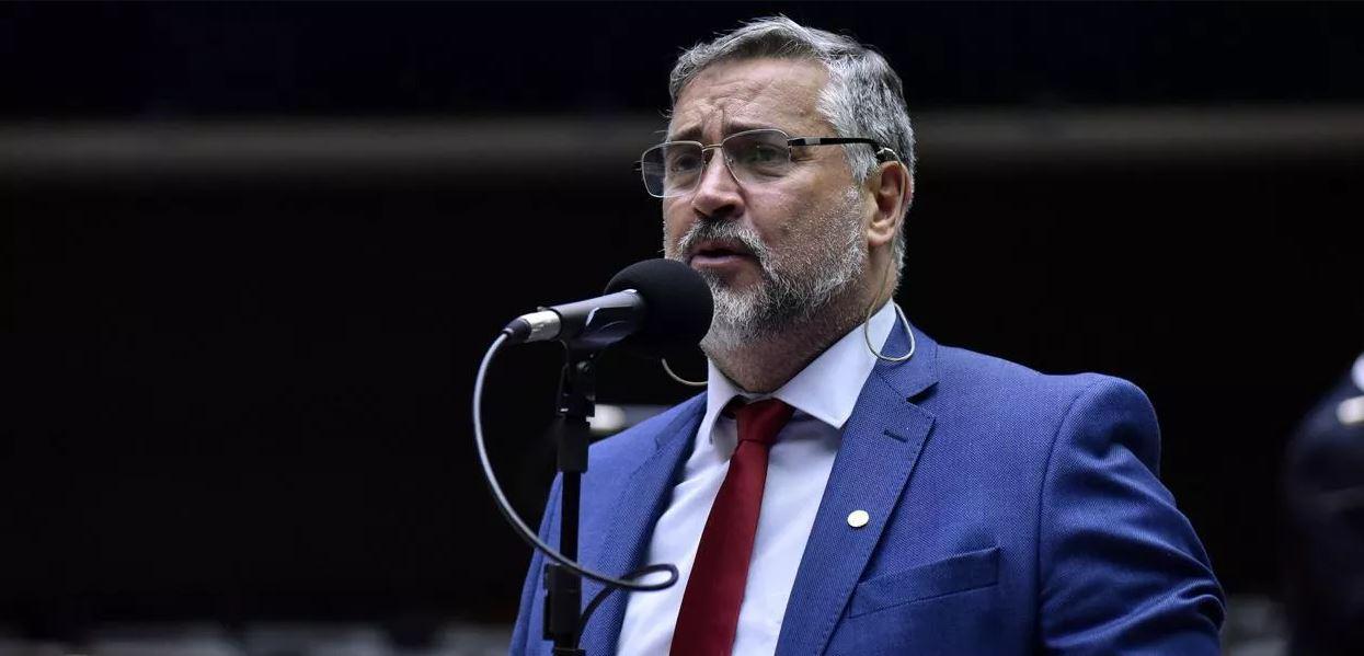 Paulo Pimenta: “não é porque o Lula ganhou que as pessoas estão impunes”