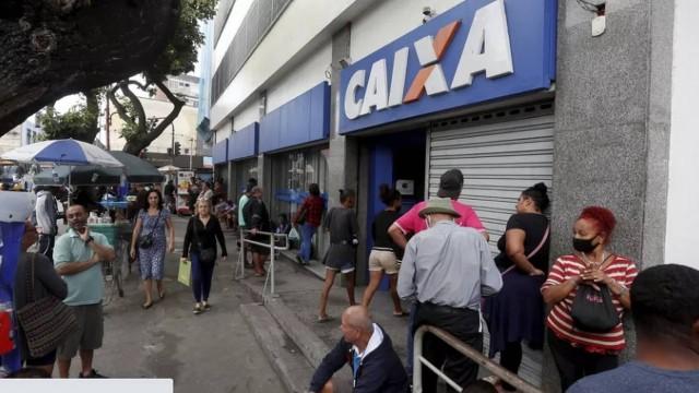 Auxílio Brasil: TCU aponta que governo incluiu indevidamente 3,5 milhões de famílias no programa