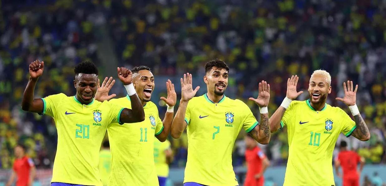 Brasil goleia Coréia por 4 a 1 e enfrenta Croácia nas quartas de final da Copa