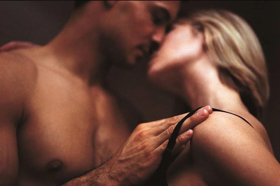 Jingle bells! 5 maneiras de incrementar a vida sexual em dezembro