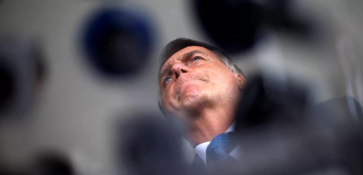 Bolsonaro pode ser preso por insuflar atos terroristas