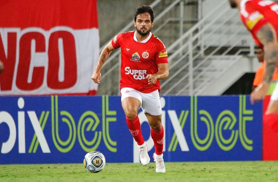 Lesão no joelho é confirmada e Norberto fica fora por oito meses