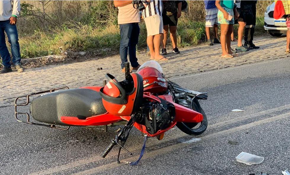 Motociclista morre após colidir com carro na RN-313 na Grande Natal