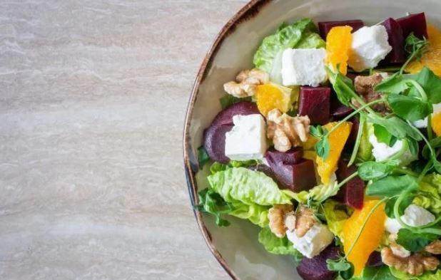 Dieta com restrição calórica retarda o envelhecimento, diz estudo