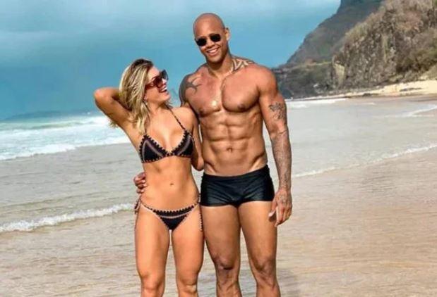 Lore Improta fala sobre assédio a Leo Santana e alfineta Jojo Todynho