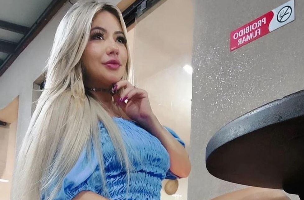 Mulher morta a facaddas na porta de casa em Alagoas era cabeleireira e natural do RN