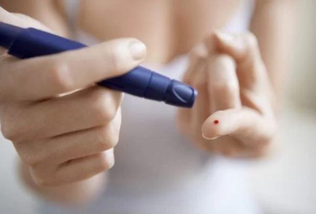 Ter Covid aumenta risco de desenvolver diabetes tipo 2, diz estudo