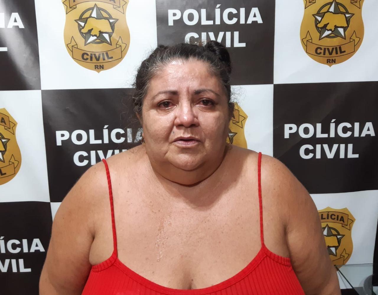 Polícia Civil prende foragida por furto, estelionato e corrupção ativa no RN