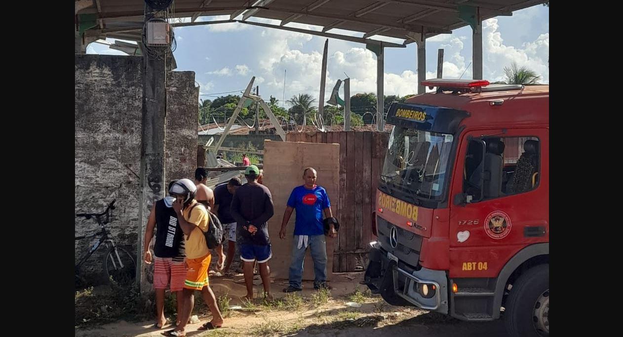 Galpão desaba na Zona Norte de Natal