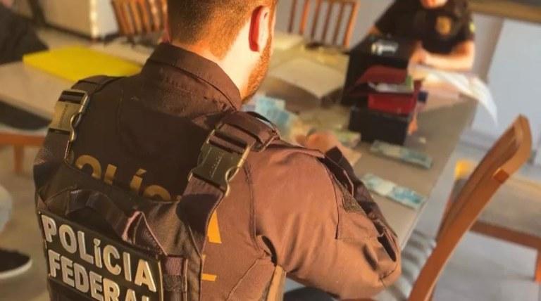 Match Point: PF faz operação contra lavagem de dinheiro do tráfico transnacional de drogas e cumpre mandados no RN