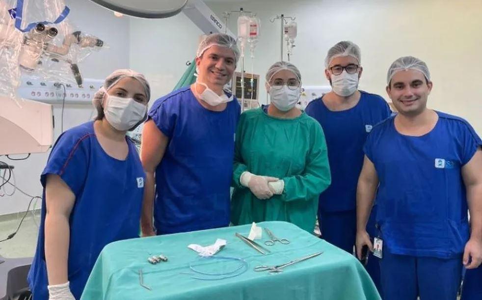 Médicos retiram tumor do tamanho de uma laranja do cérebro de paciente no Ceará