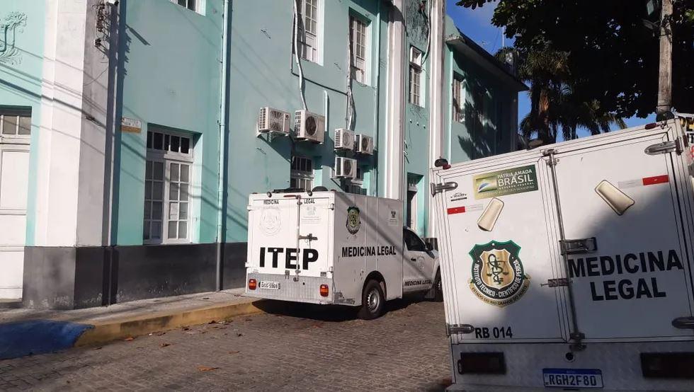 Mulher é encontrada morta com sinais de estrangulamento e corpo nu em apartamento na Grande Natal