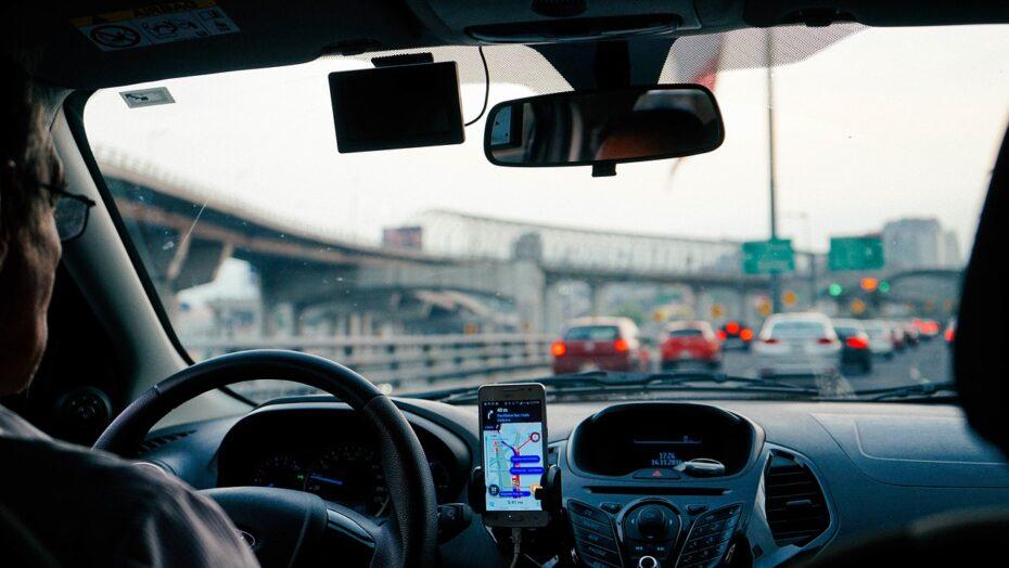 Metade dos motoristas por aplicativo paralisam atividade nesta segunda, afirma presidente da Amapp/RN