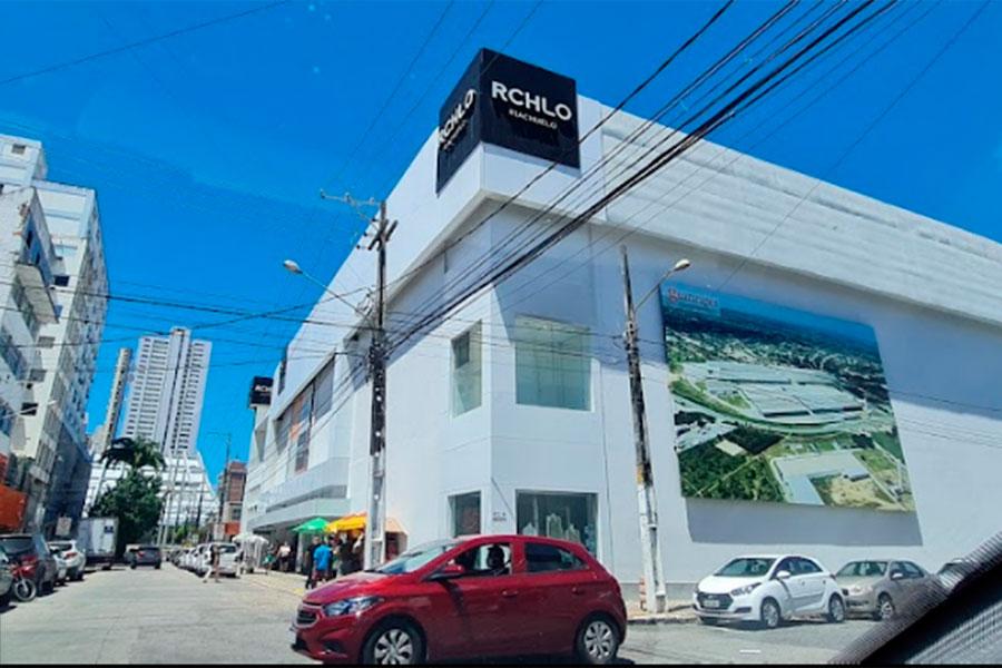 Riachuelo nega boato e garante que não vai fechar loja no Centro de Natal