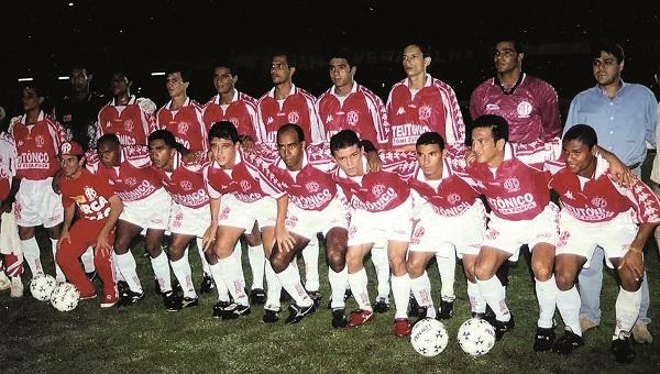 Há 25 anos região Nordeste ‘vermelhou’ com o América