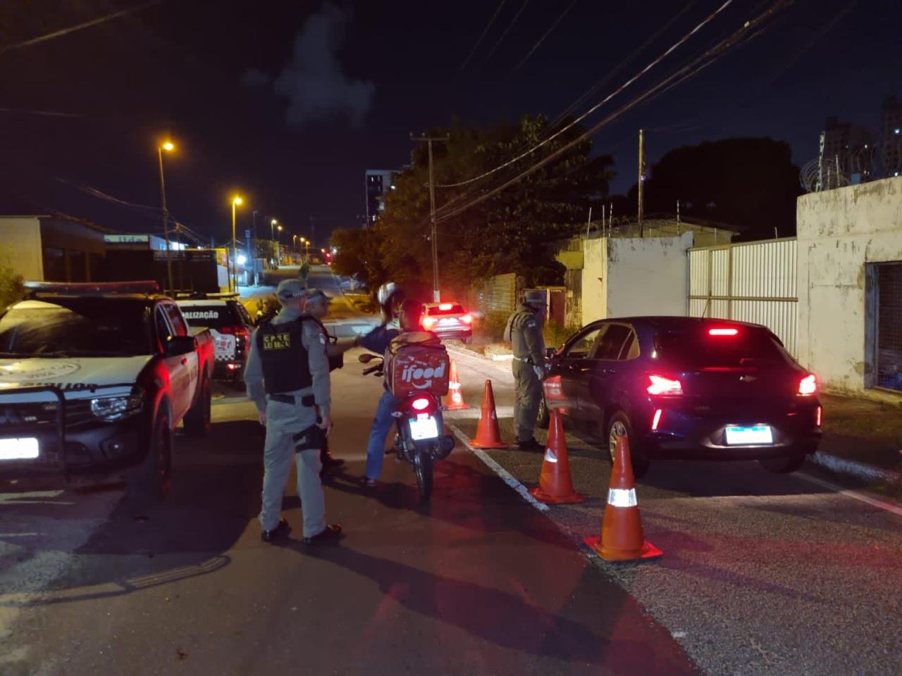 LEI SECA/CPRE AUTUA MAIS DOZE PESSOAS POR DIRIGIREM SOB A INFLUÊNCIA DE ÁLCOOL DURANTE FISCALIZAÇÃO NA ZONA SUL DE NATAL