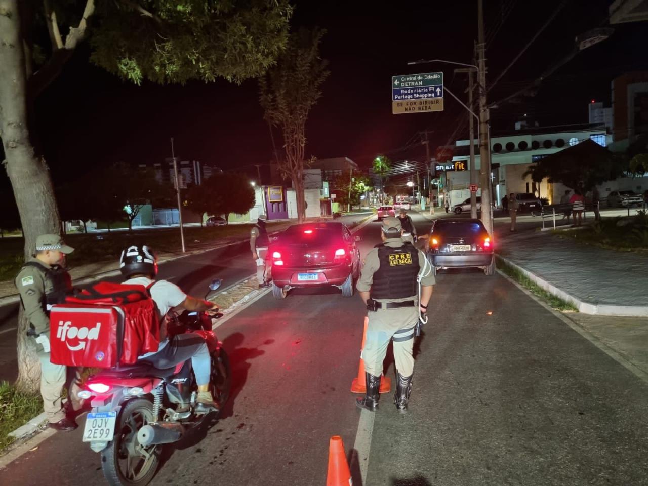 MOSSORÓ: LEI SECA/CPRE REALIZA MAIS UMA OPERAÇÃO E AUTUA QUARENTA E QUATRO CONDUTORES POR DIRIGIR SOB A INFLUÊNCIA DE ÁLCOOL