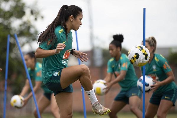 Pia diz que não definiu a lista final de convocadas