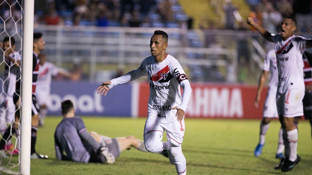 Treinador do Ferroviário diz que Ciel recusou interesse do Grêmio: 'melhor decisão tomada'