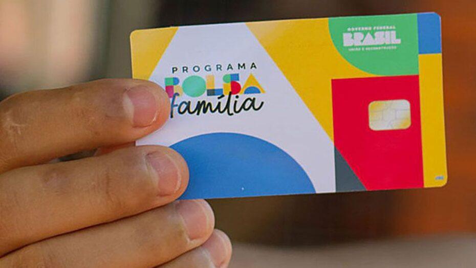 Caixa paga novo Bolsa Família a beneficiários com NIS de final 8