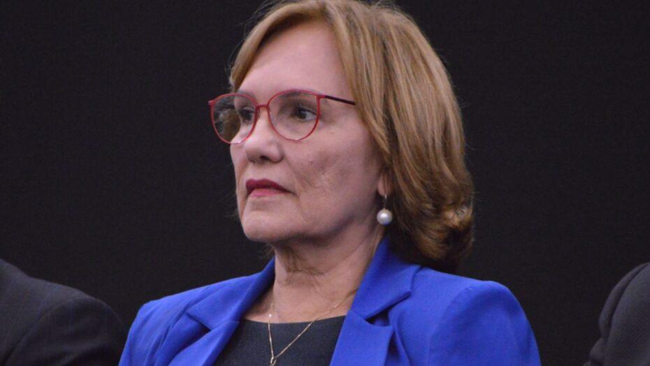 Zenaide Maia apresenta projeto para incluir mulheres vítimas de violência no Bolsa Família