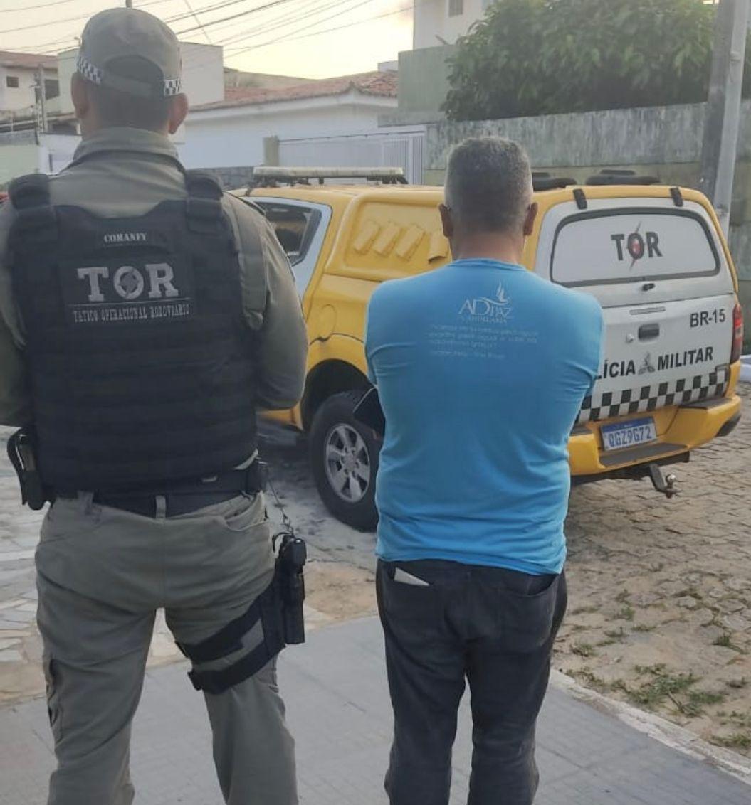 BATALHÃO RODOVIÁRIO/CPRE INTENSIFICA O POLICIAMENTO NA ZONA SUL E CAPTURA MAIS UM INDIVÍDUO COM MANDADO DE PRISÃO EM ABERTO