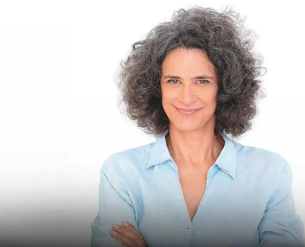 Cantora Simone apresenta show 'Tô voltando' em Natal nesta quinta-feira (24)
