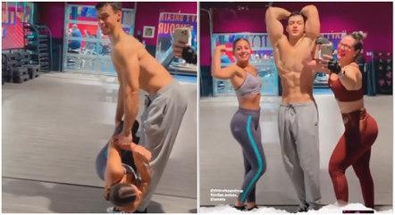 Filho de Xanddy e Carla Perez impressiona com corpo trincado e usa namorada como 'peso'