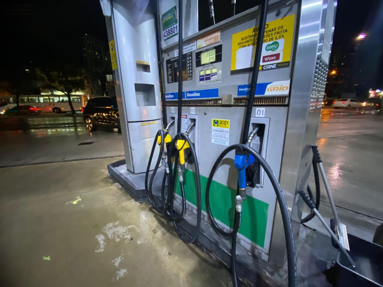 Petrobras anuncia aumento de R$ 0,41 no preço da gasolina