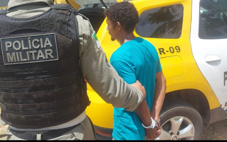 CPRE CAPTURA HOMICIDA FORAGIDO DA JUSTIÇA DURANTE FISCALIZAÇÃO NO LITORAL SUL