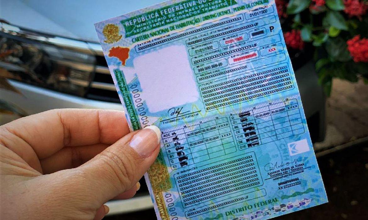 Detran orienta como alterar dados no cadastro do Programa CNH Popular; confira