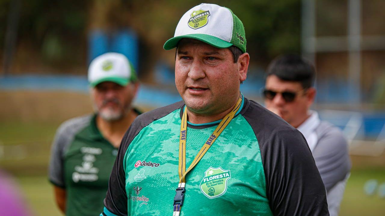 Ferroviário encaminha contratação do técnico Matheus Costa, ex-Floresta