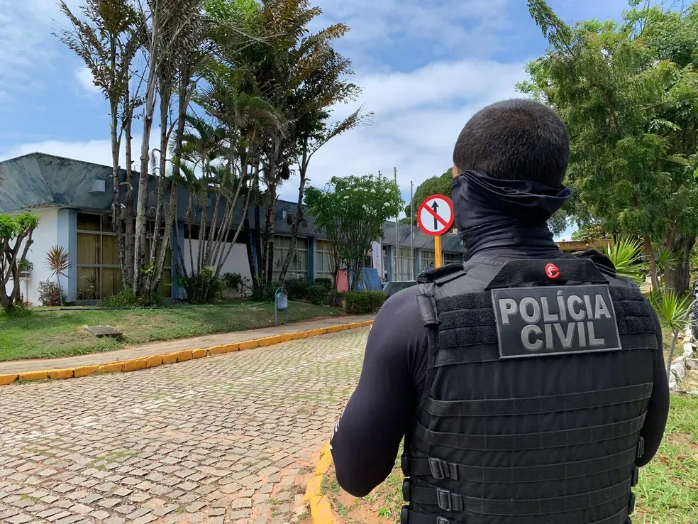 Operação cumpre mandados de busca e afasta seis servidores do Detran-RN suspeitos de fraudes em exames para CNH