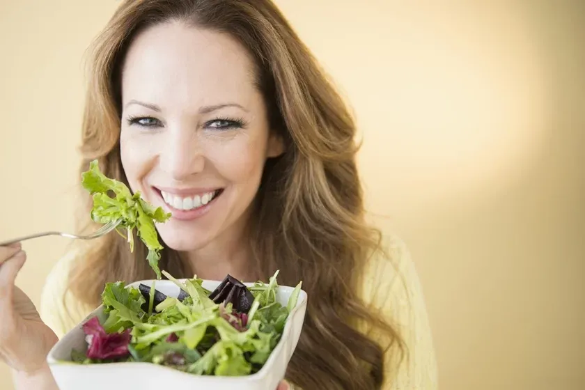 Reeducação alimentar: como fazer mudanças saudáveis e emagrecer