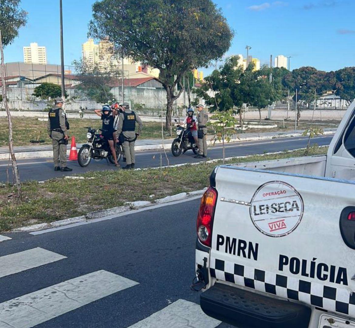 LEI SECA/CPRE REALIZA MAIS DUAS PRISÕES DE CONDUTORES EMBRIAGADOS DURANTE BLITZ NA ZONA SUL DE NATAL