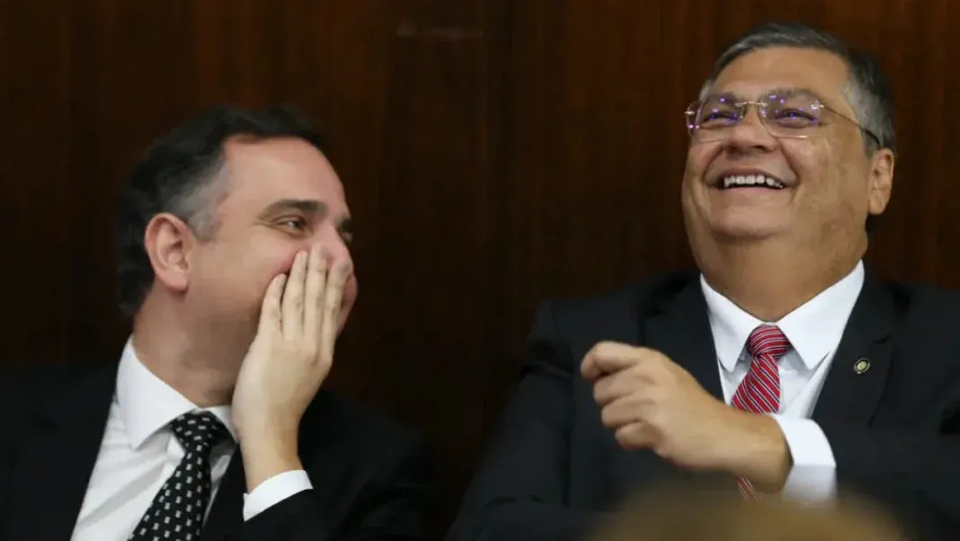 Relator projeta mais de 50 votos a favor de indicação de Dino ao STF