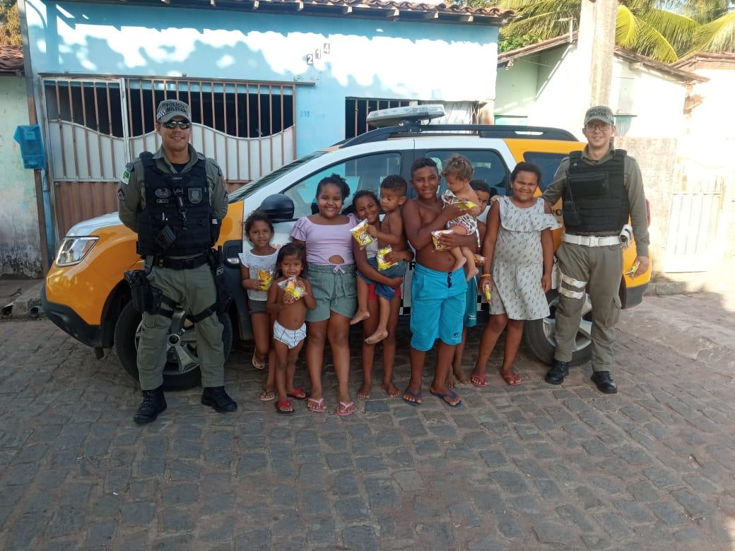 3ª COMPANHIA DE POLICIAMENTO RODOVIÁRIO/BPRv/CPRE REALIZA AÇÃO SOLIDÁRIA NO MUNICÍPIO DE NÍSIA FLORESTA
