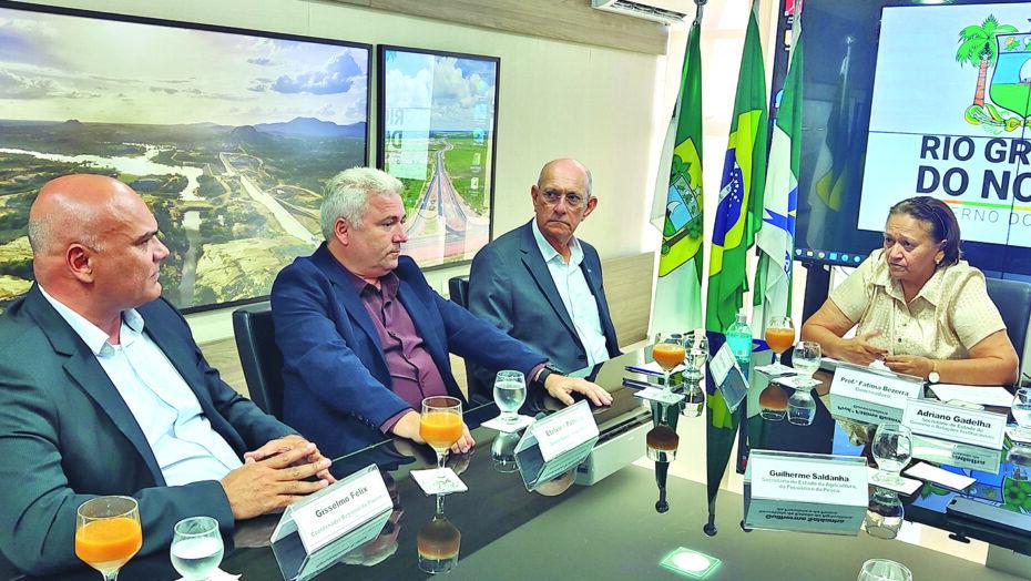 FIERN apresenta ao governo empresa interessada em operar no Porto de Natal