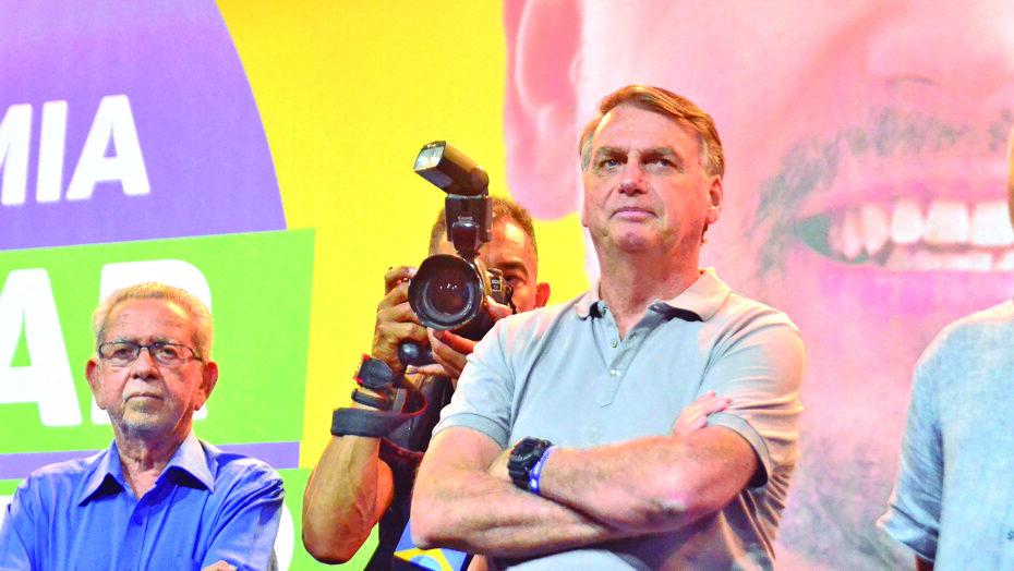 Moraes determina que Meta entregue vídeo apagado por Bolsonaro com mentiras sobre urnas