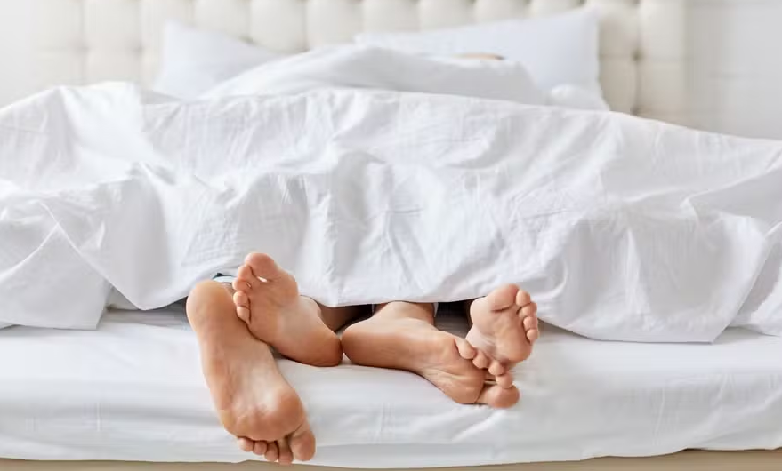 O que você precisa saber para ter uma vida sexual mais feliz em 2024; veja dicas de sexólogas