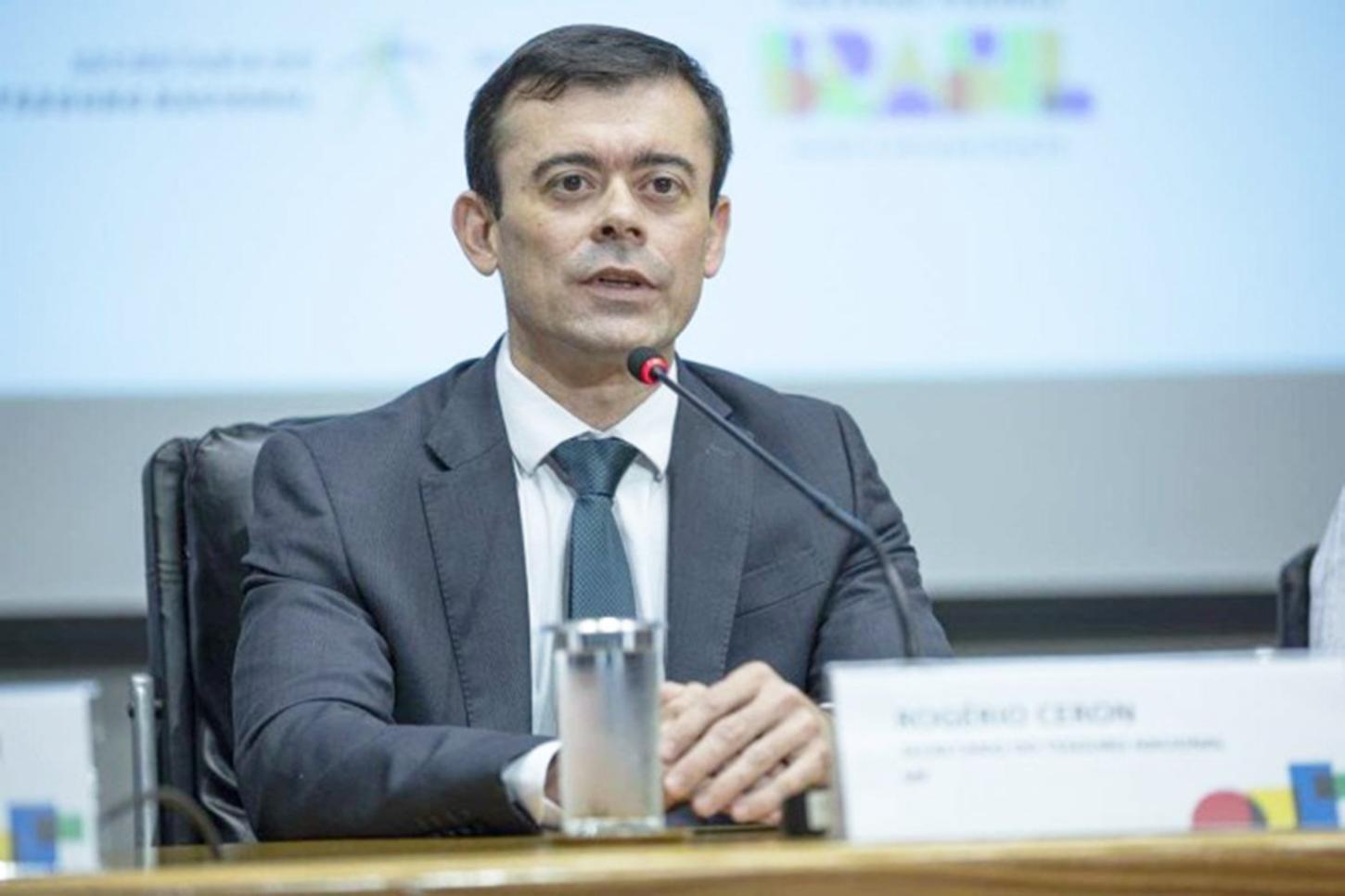 Governo fecha 1º ano com déficit de R$ 230,5 bi, segundo pior da história