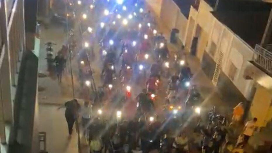 Multidão realiza despedida de vítimas de acidente na divisa entre RN e Ceará