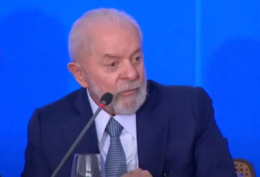 [VÍDEO] ‘Estamos tentando fazer algo para não perder jovens para o crime’, diz Lula sobre auxílio para estudantes